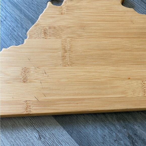 Totally Bamboo Virginia Cutting And Serving Board Kitchen Gently Used - Picture 11 of 12